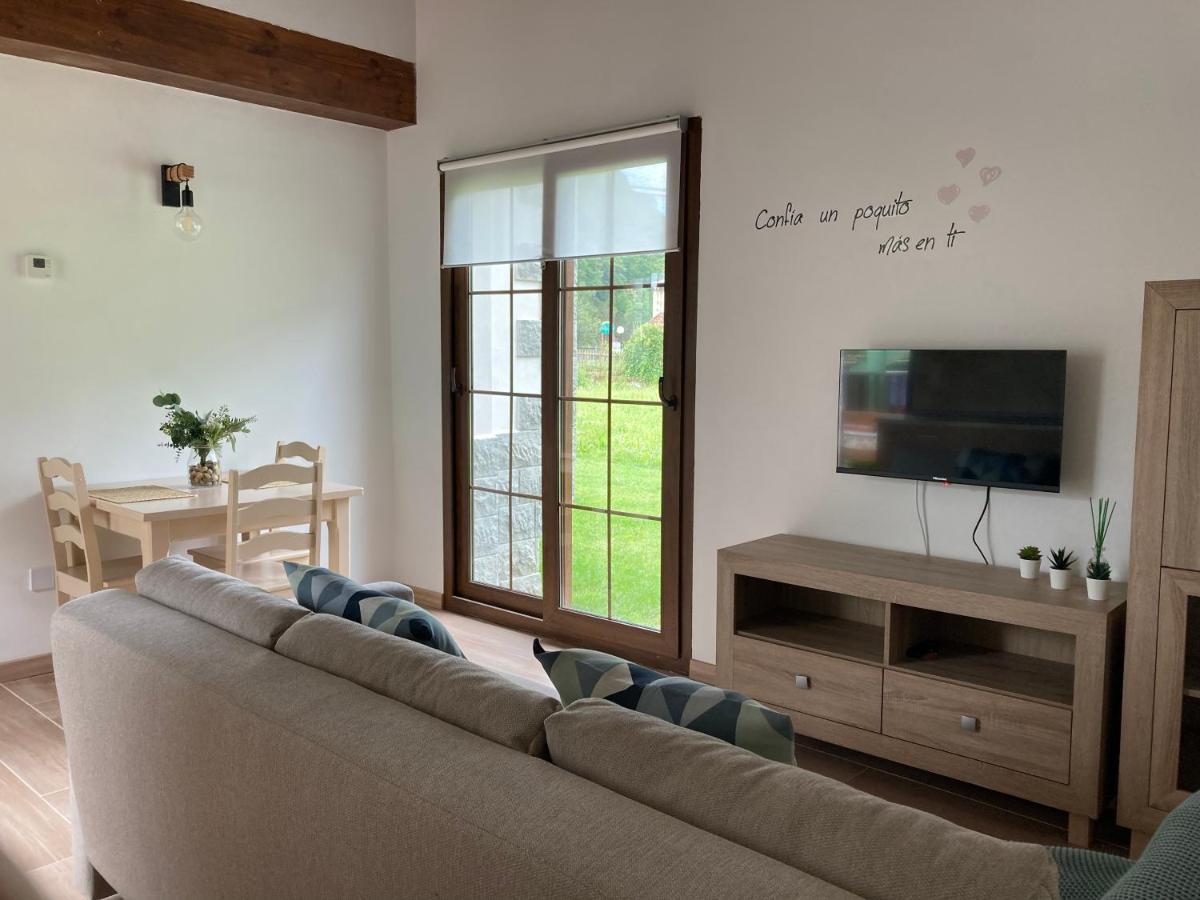 Apartamentos La Presa El Molin Onís Exteriör bild