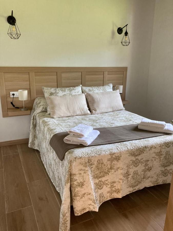 Apartamentos La Presa El Molin Onís Exteriör bild